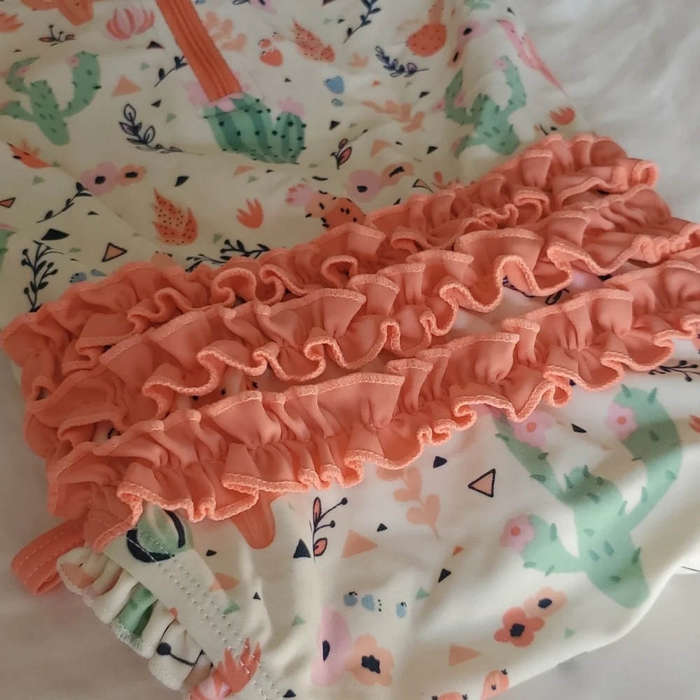 Adorable Rufflebutts Rashguard - Picture 7 of 10